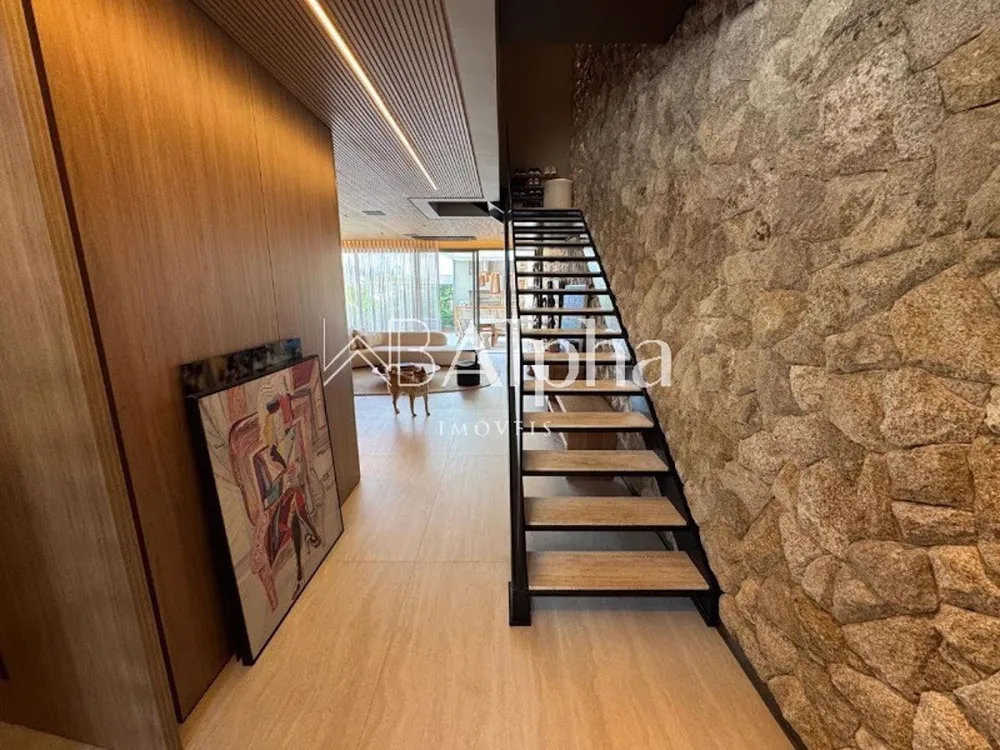 Casa, 4 quartos, 310 m² - Foto 1