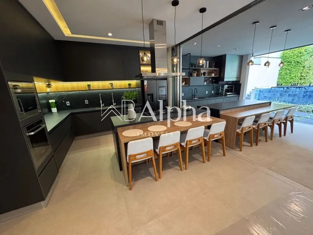 Casa, 5 quartos, 540 m² - Foto 1