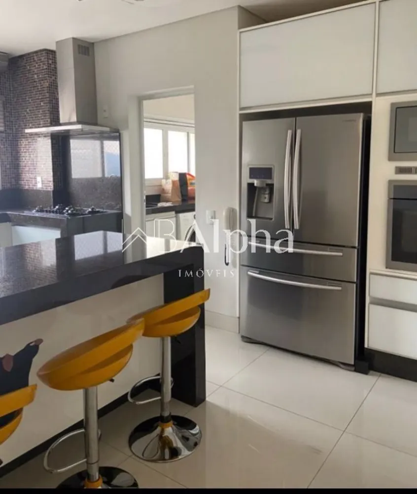 Apartamento, 3 quartos, 300 m² - Foto 1