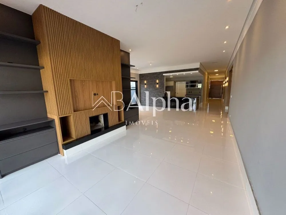 Casa, 4 quartos, 370 m² - Foto 1