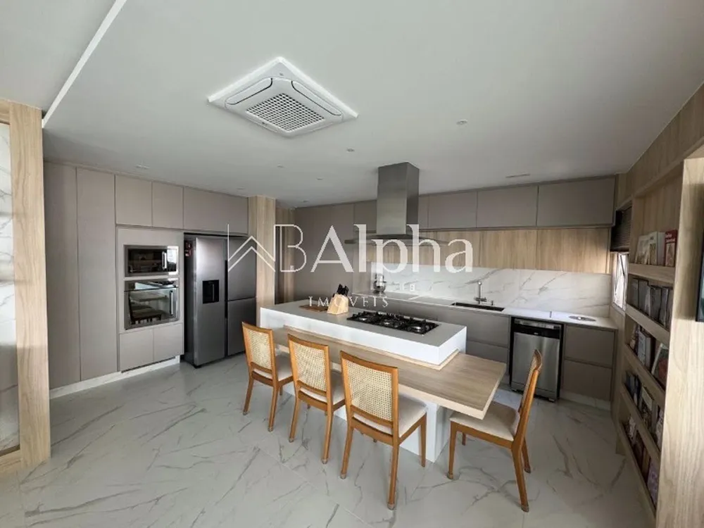 Apartamento, 3 quartos, 200 m² - Foto 2