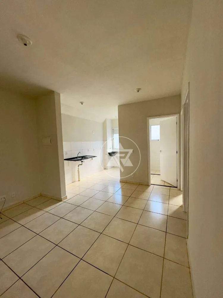 Apartamento, 2 quartos, 43 m² - Foto 2