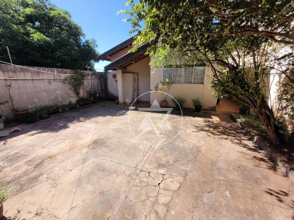 Casa, 3 quartos, 162 m² - Foto 1