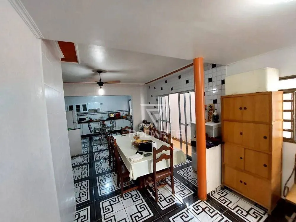 Casa, 2 quartos, 199 m² - Foto 4