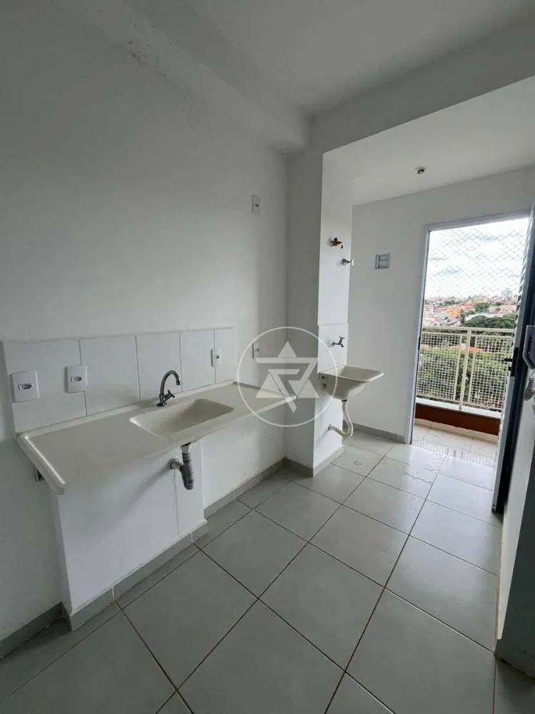 Apartamento, 2 quartos, 50 m² - Foto 2
