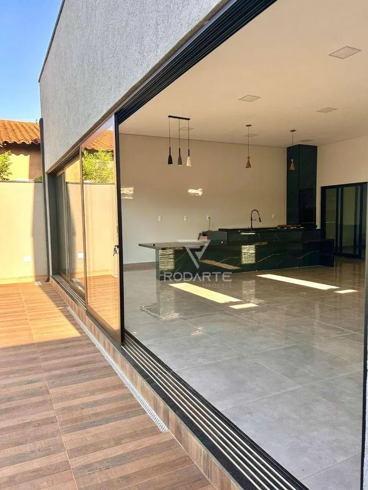 Casa, 3 quartos, 190 m² - Foto 1