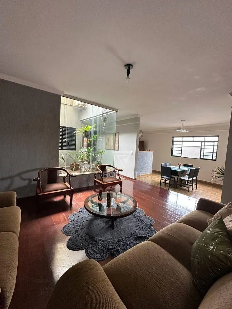 Casa, 3 quartos, 206 m² - Foto 7