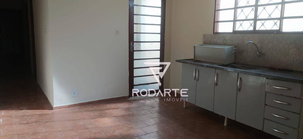 Casa, 2 quartos, 85 m² - Foto 1