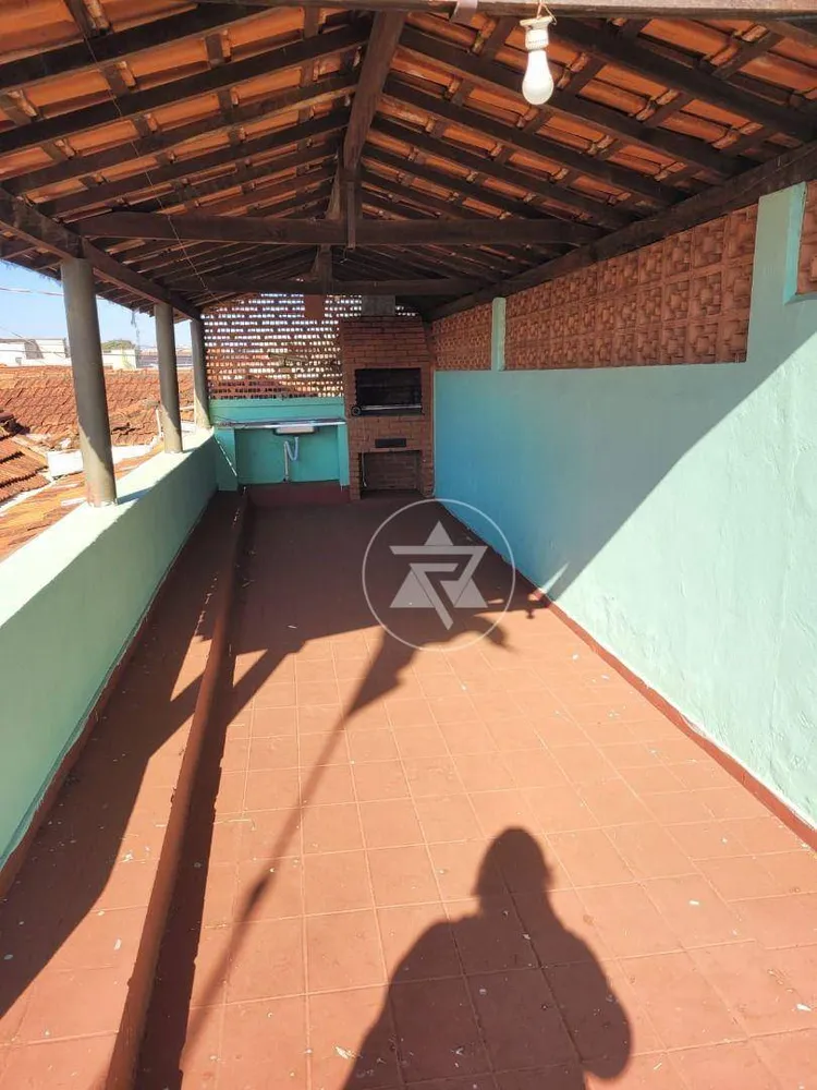 Casa, 2 quartos, 190 m² - Foto 1