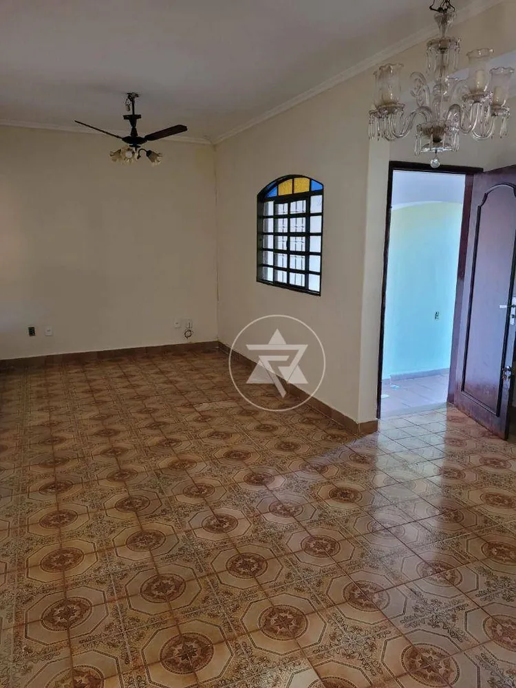 Casa, 2 quartos, 190 m² - Foto 14