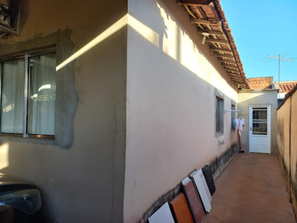 Casa, 3 quartos, 96 m² - Foto 1