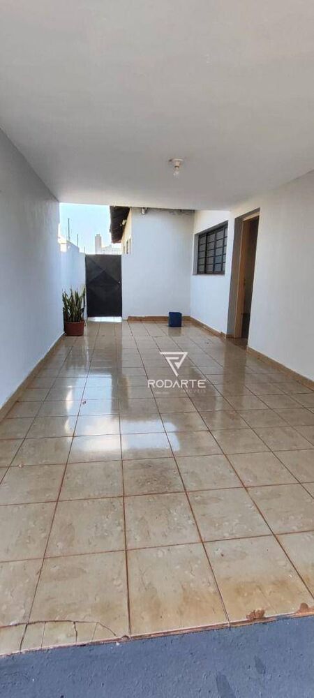 Casa, 4 quartos, 107 m² - Foto 1