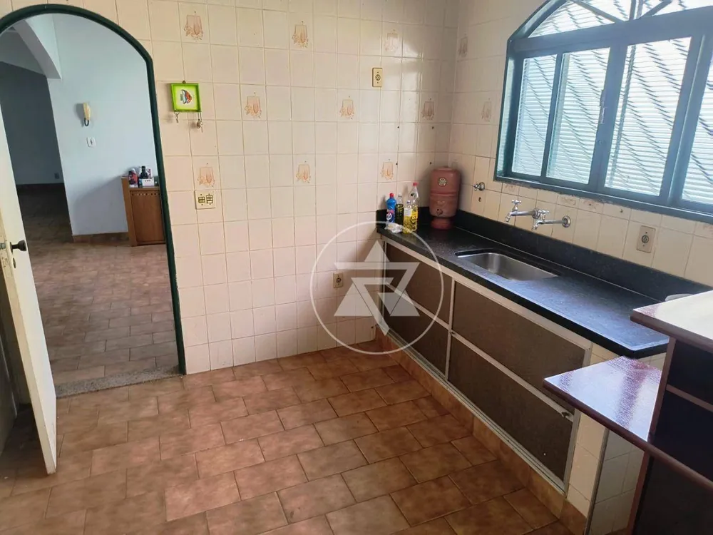 Casa, 3 quartos, 137 m² - Foto 1