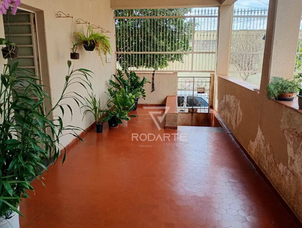 Casa, 3 quartos, 210 m² - Foto 2