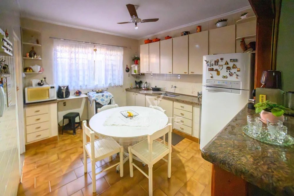 Casa, 3 quartos, 178 m² - Foto 3