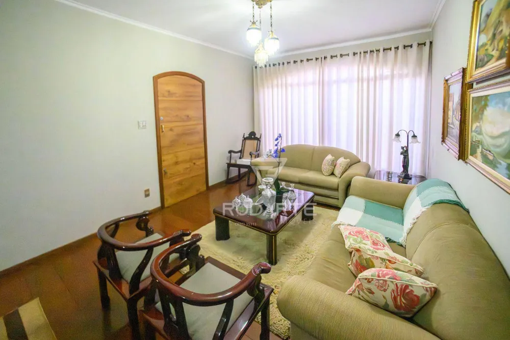 Casa, 3 quartos, 178 m² - Foto 1