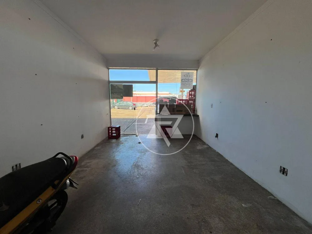 Loja-Salão, 25 m² - Foto 1