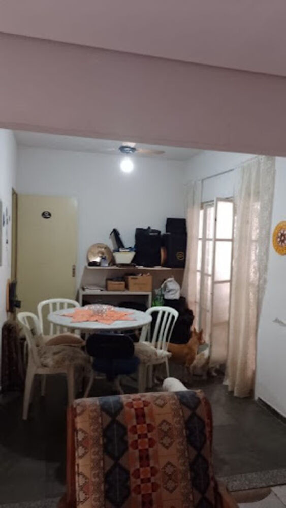 Casa, 2 quartos, 150 m² - Foto 1