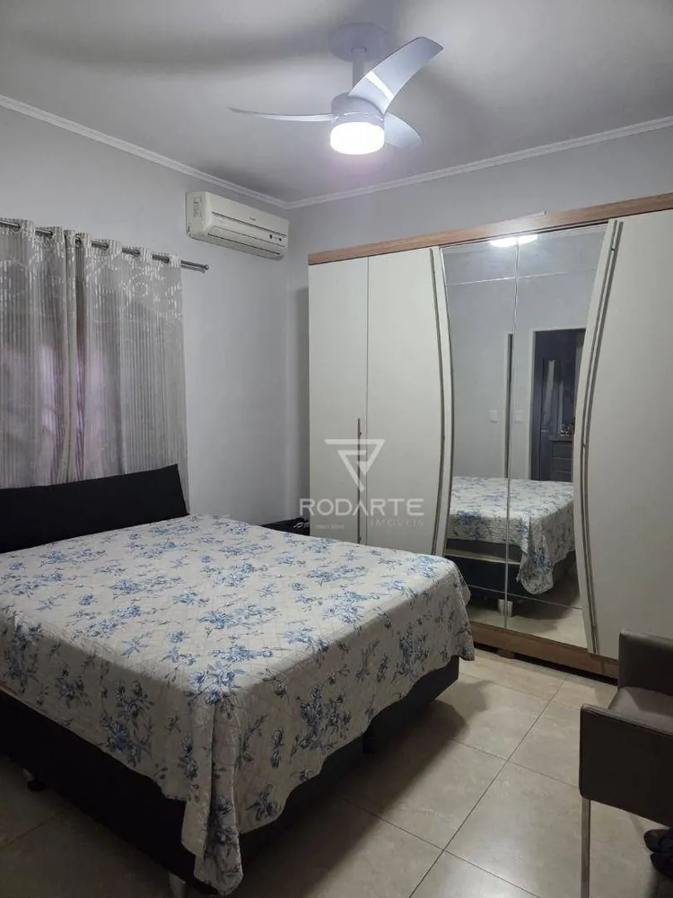 Casa, 3 quartos, 220 m² - Foto 11