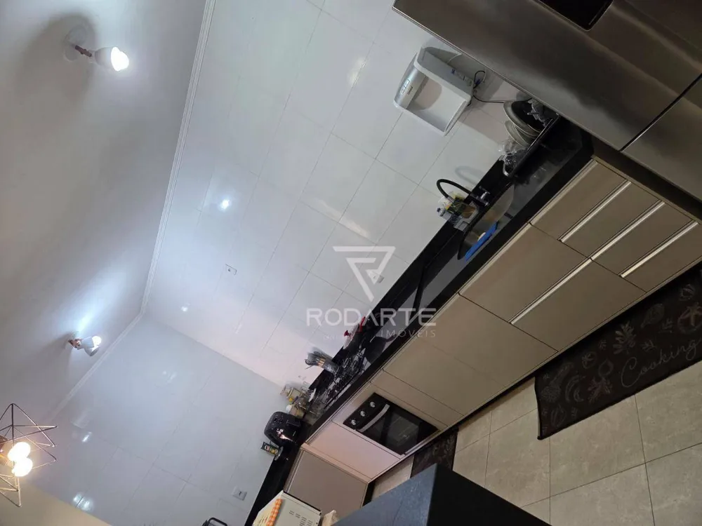 Casa, 3 quartos, 220 m² - Foto 2