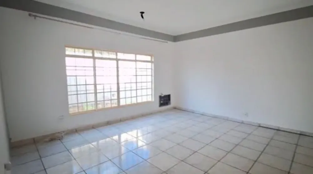 Casa, 3 quartos, 190 m² - Foto 2