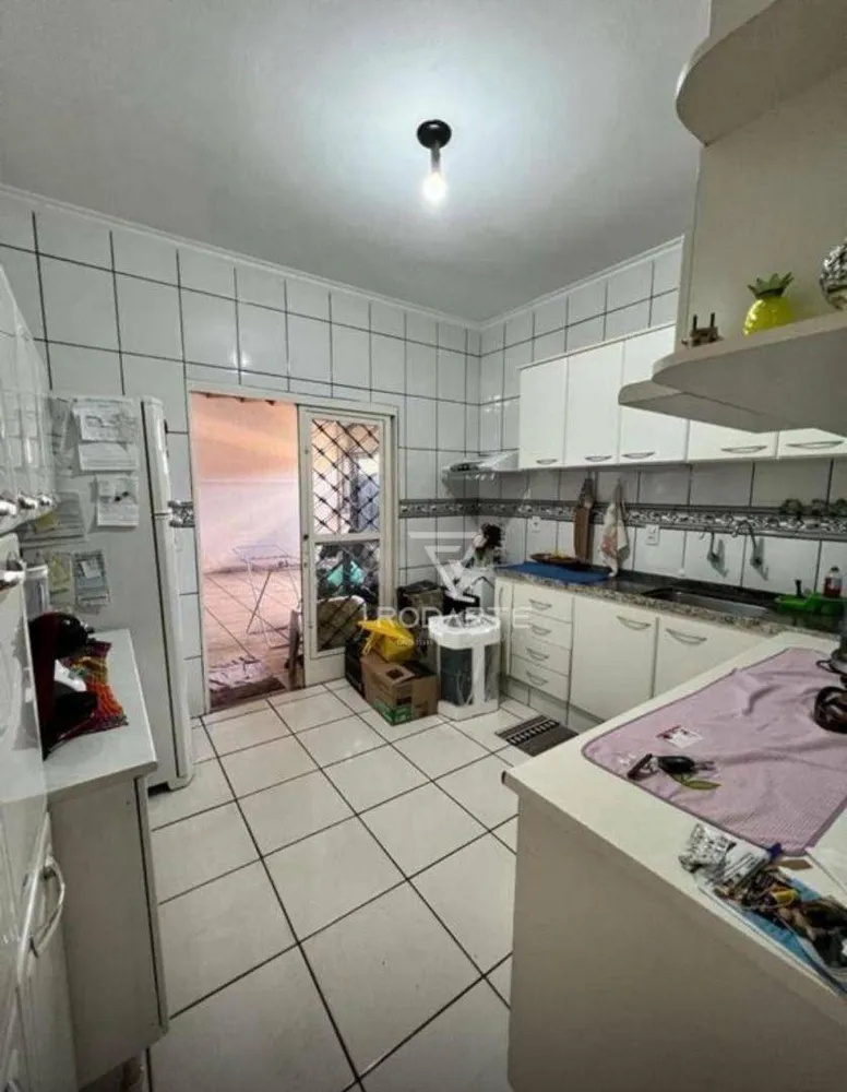 Casa, 4 quartos, 154 m² - Foto 3