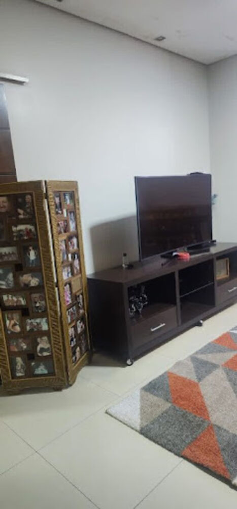 Casa, 4 quartos, 222 m² - Foto 1