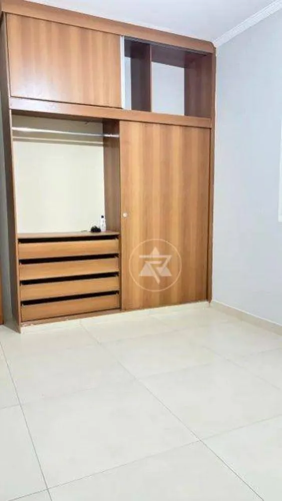 Casa, 3 quartos, 253 m² - Foto 4