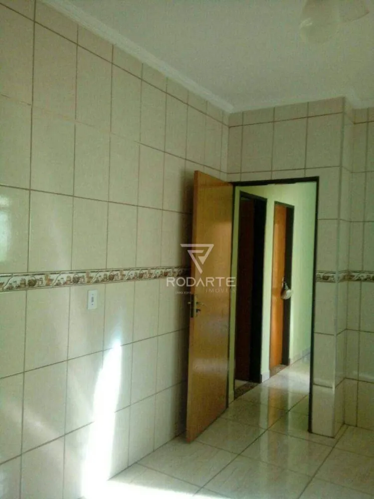 Casa, 2 quartos, 236 m² - Foto 1
