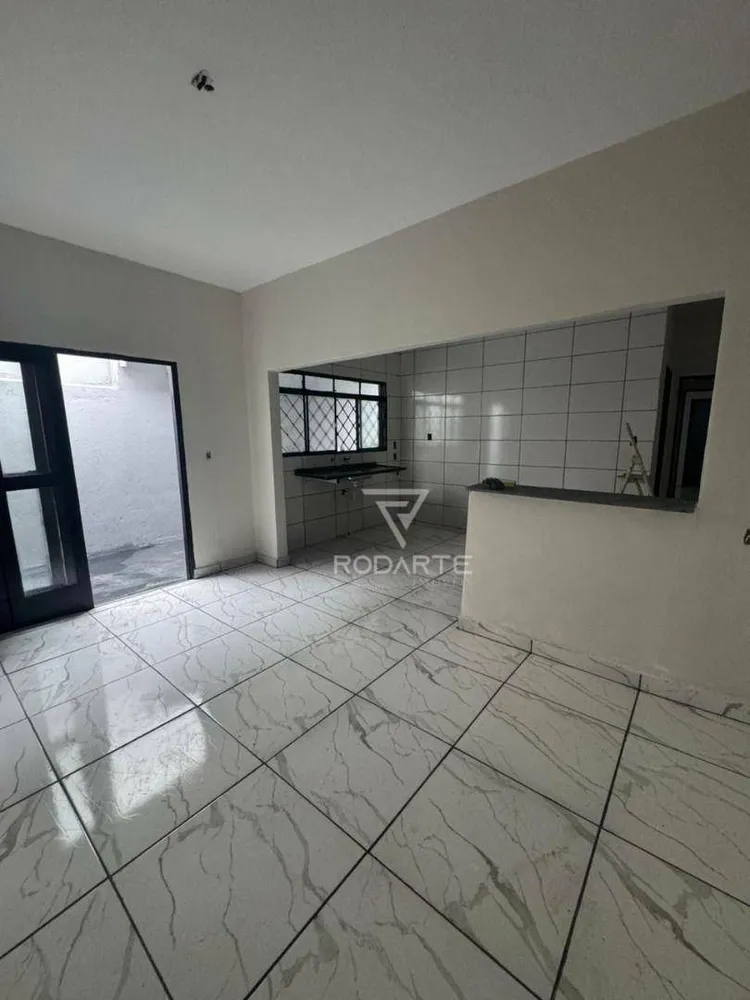Casa, 2 quartos, 49 m² - Foto 2