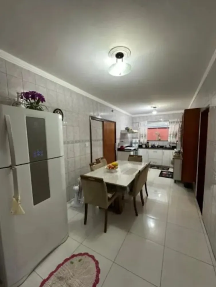 Casa, 2 quartos, 175 m² - Foto 8
