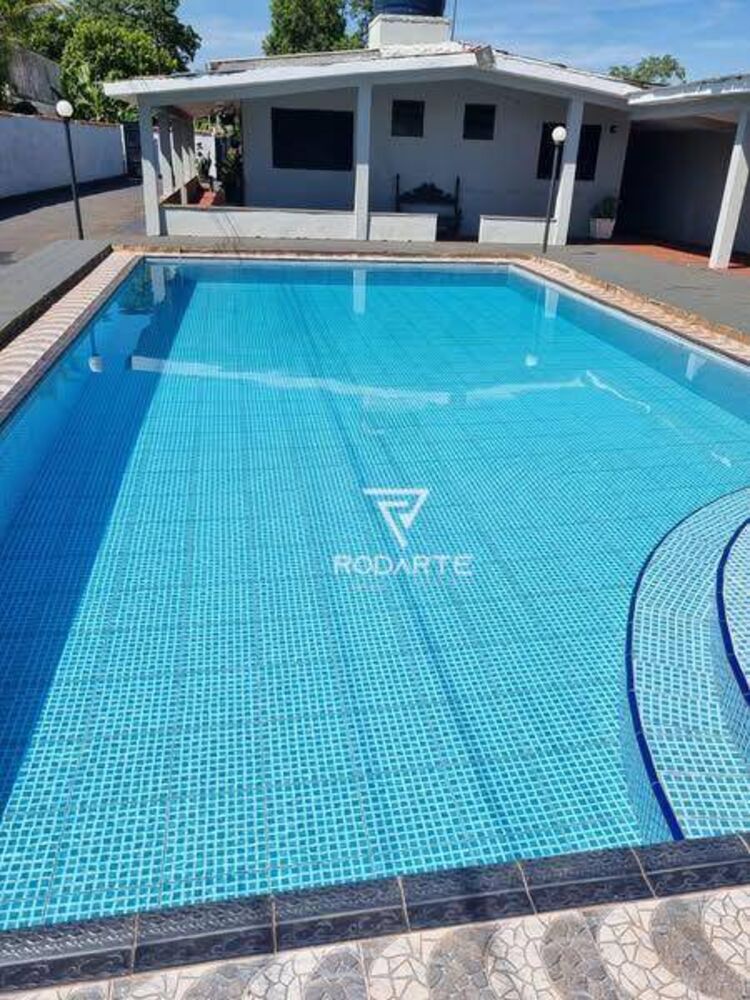 Chácara, 4 quartos, 1400 m² - Foto 2