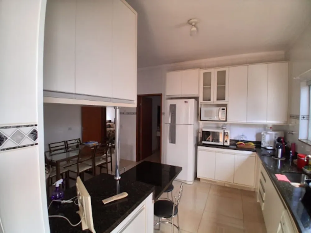 Casa, 3 quartos, 210 m² - Foto 5