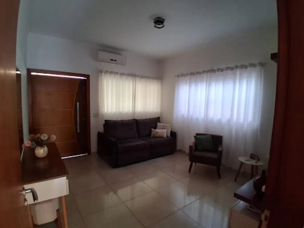 Casa, 3 quartos, 210 m² - Foto 3