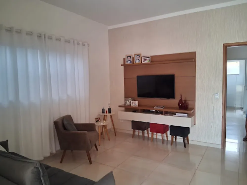 Casa, 3 quartos, 210 m² - Foto 4
