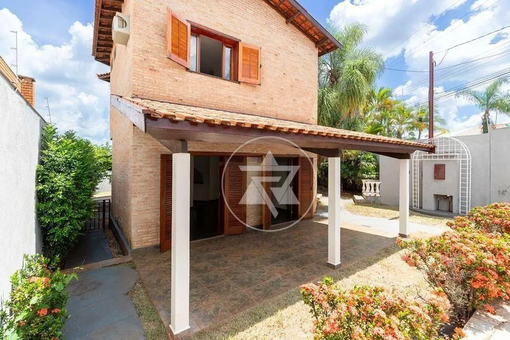 Casa, 4 quartos, 258 m² - Foto 3
