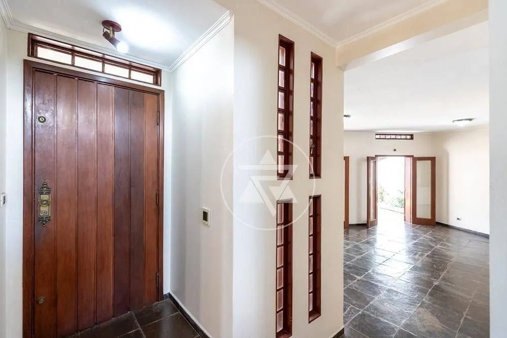 Casa, 4 quartos, 258 m² - Foto 9