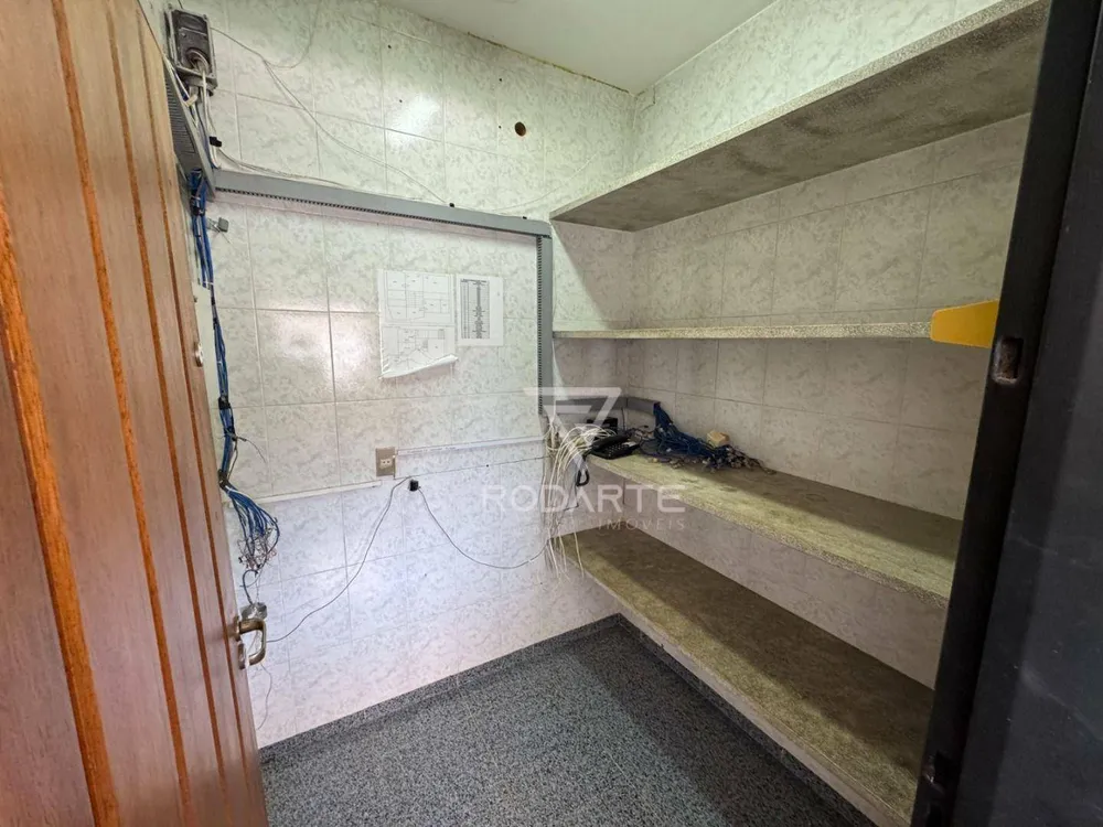 Sala-Conjunto, 210 m² - Foto 2