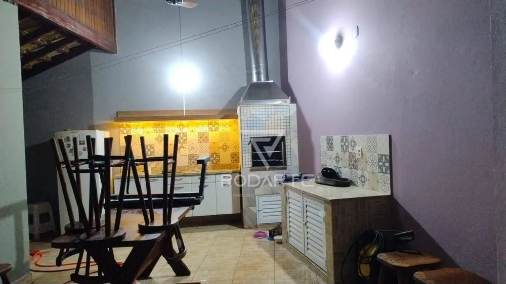 Casa, 5 quartos, 300 m² - Foto 3