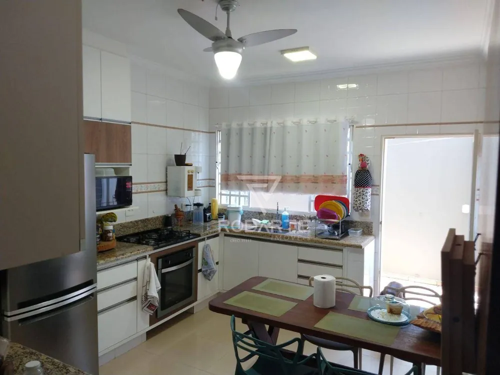 Casa, 5 quartos, 300 m² - Foto 4