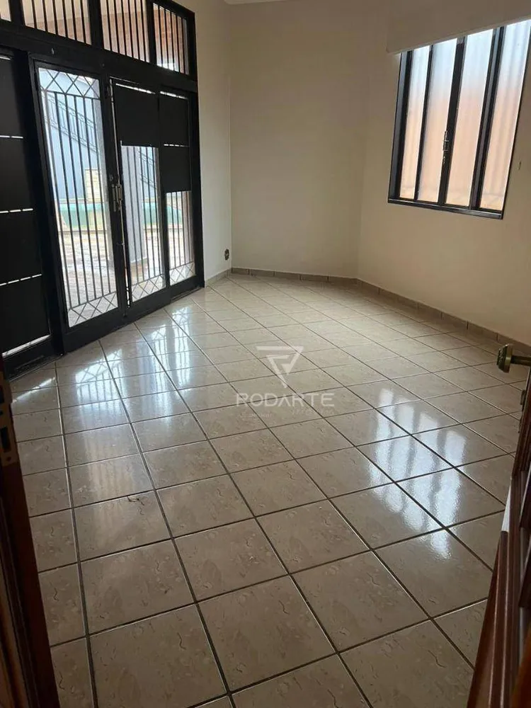 Casa, 3 quartos, 230 m² - Foto 4