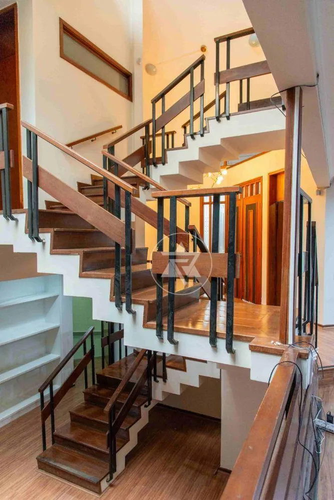 Casa, 4 quartos, 312 m² - Foto 2
