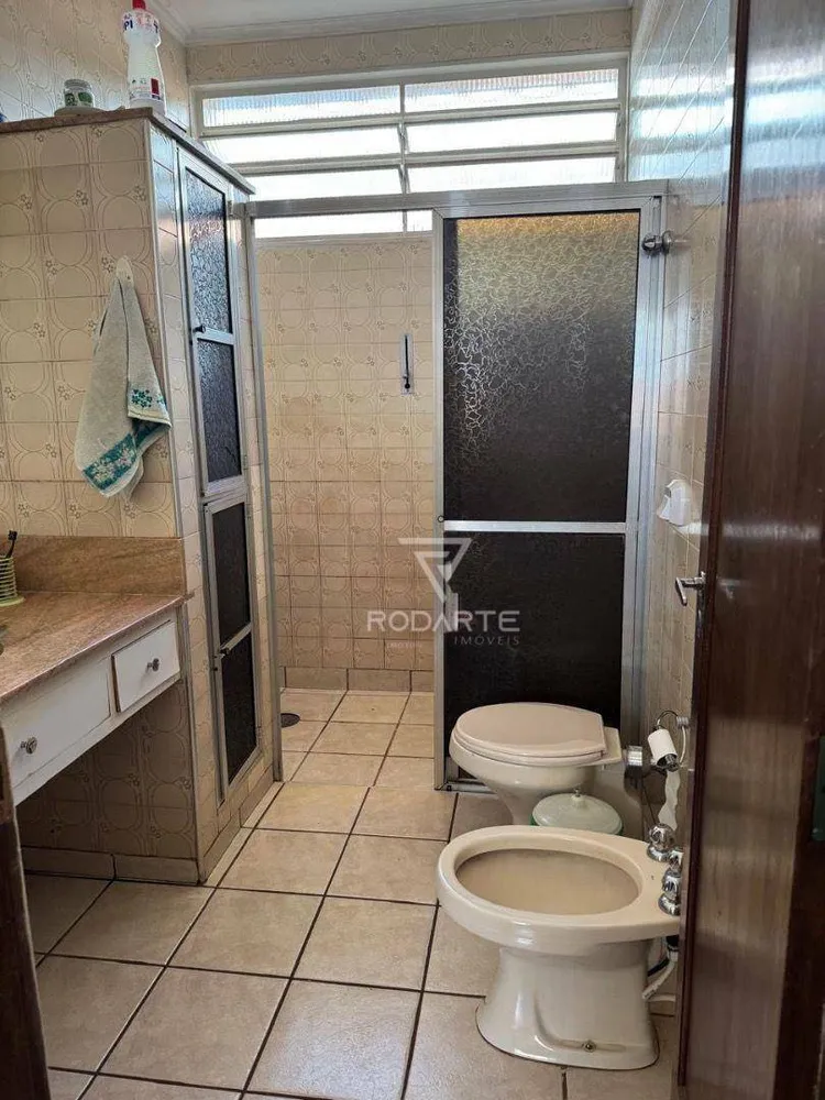 Casa, 3 quartos, 240 m² - Foto 1