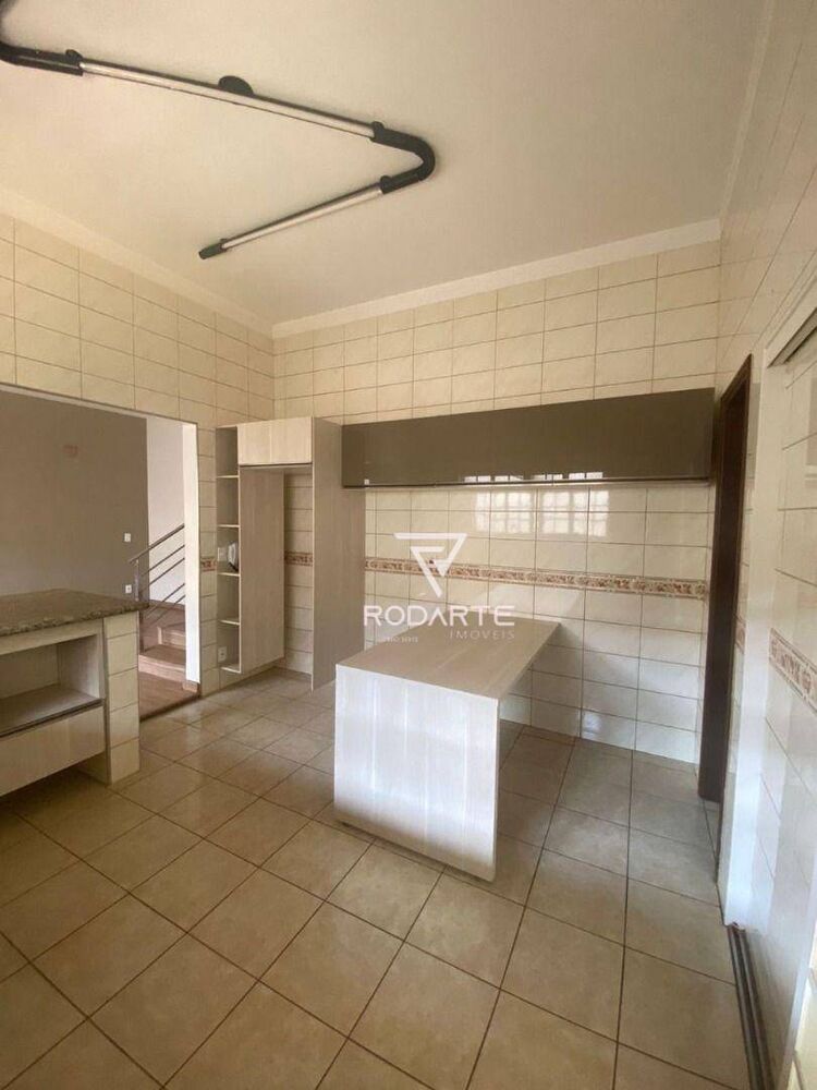 Casa, 3 quartos, 244 m² - Foto 16