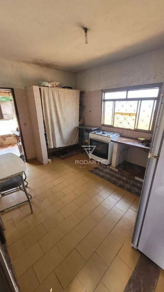 Casa, 4 quartos, 150 m² - Foto 2
