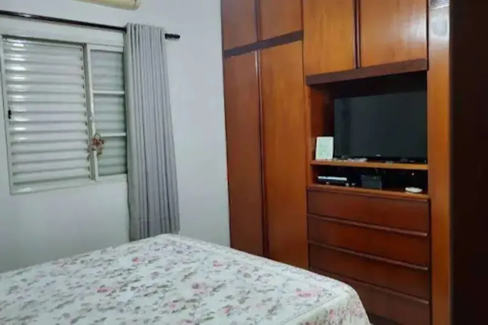 Casa, 3 quartos, 211 m² - Foto 6
