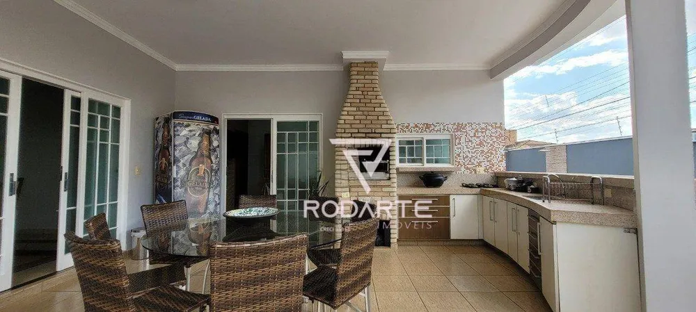 Casa, 3 quartos, 250 m² - Foto 4
