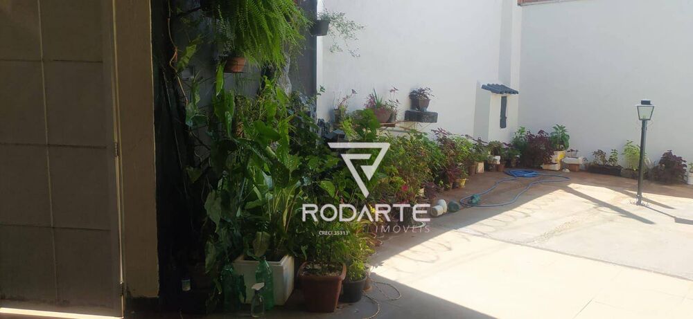 Casa, 3 quartos, 276 m² - Foto 3