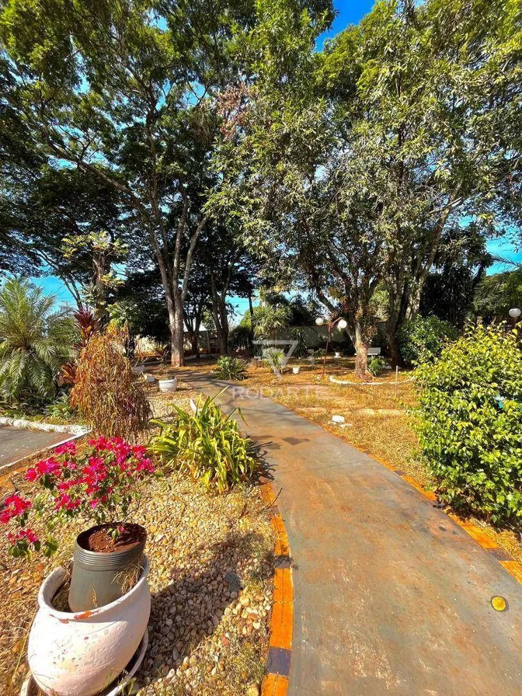 Chácara, 3 quartos, 2500 m² - Foto 6