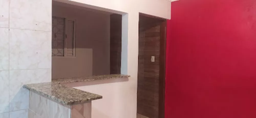 Casa à venda com 2 quartos, 95m² - Foto 1